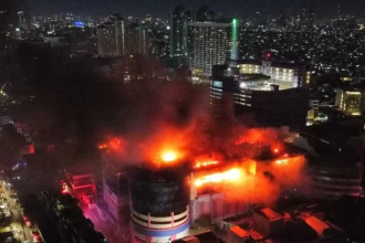 Kebakaran Glodok Plaza