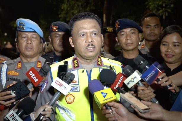 Kakorlantas Catat Dua Gelombang Puncak Mudik Nataru, 41,5 Persen Kendaraan Keluar Jakarta