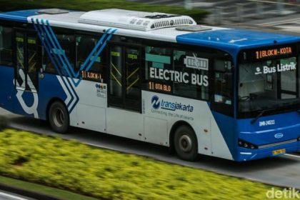 2 pria onani di Transjakarta baru kenal 3 hari